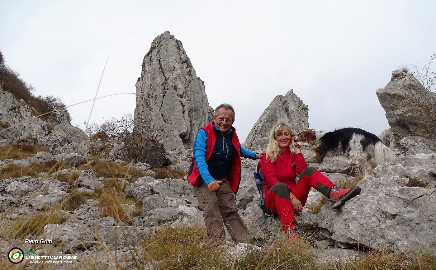 02 Ai torrioni d'arrampicata Longo e Gemelli.JPG